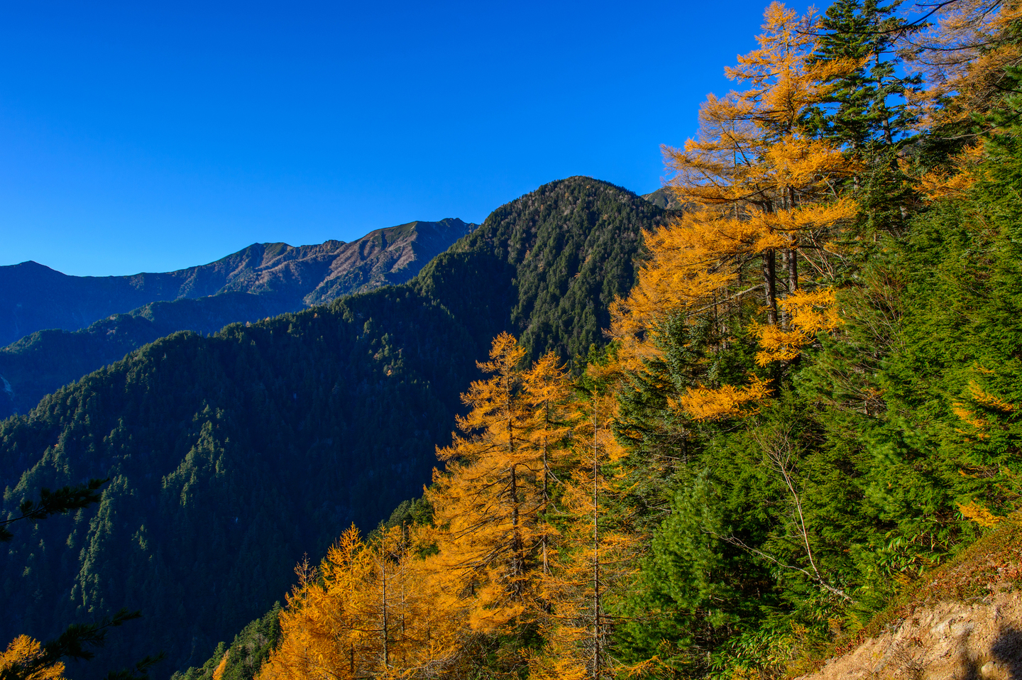 大町温泉郷の景色
